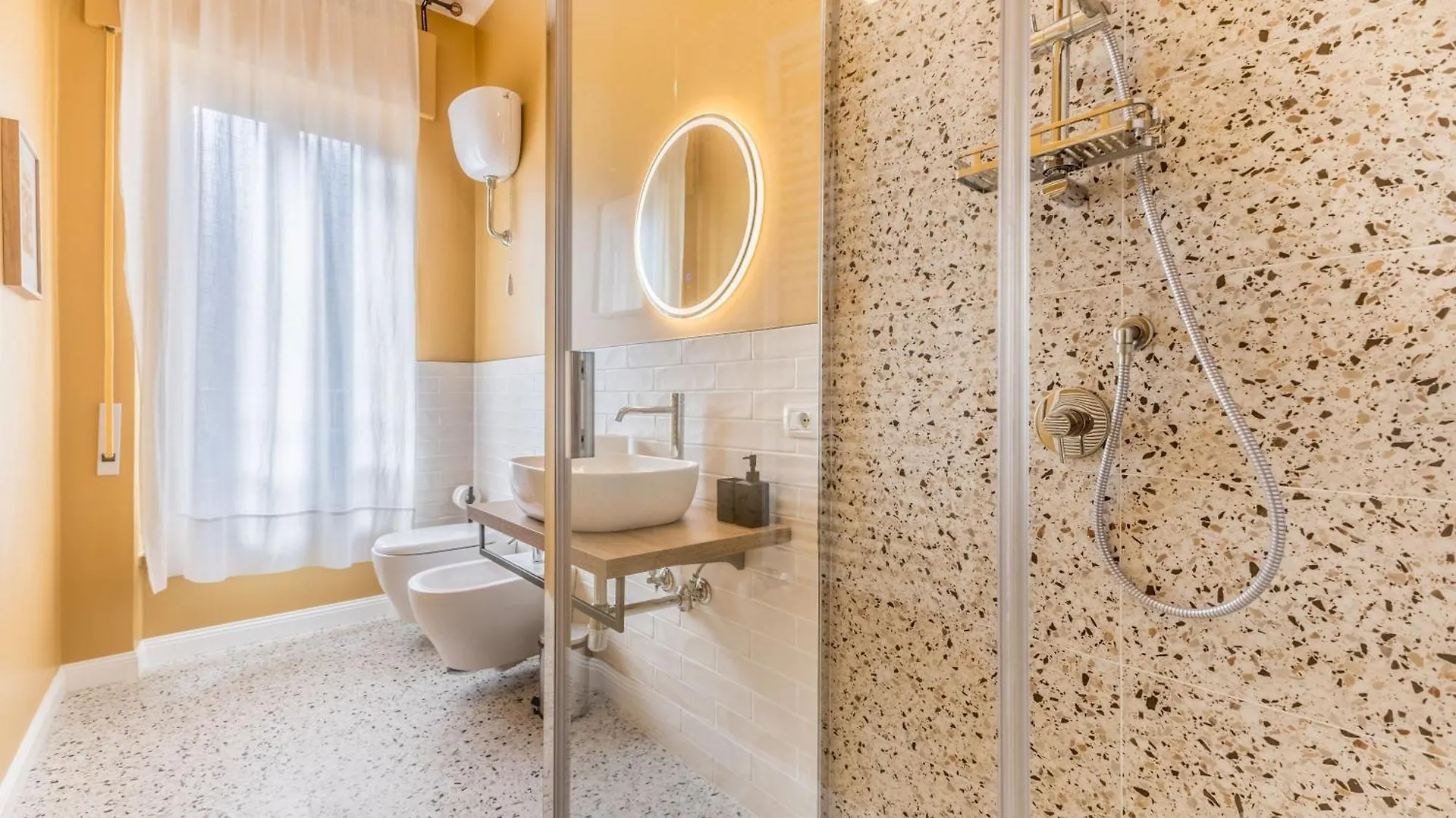 Casa Nina Ostiense - Roma Tre - By Ghor Apartment Italy