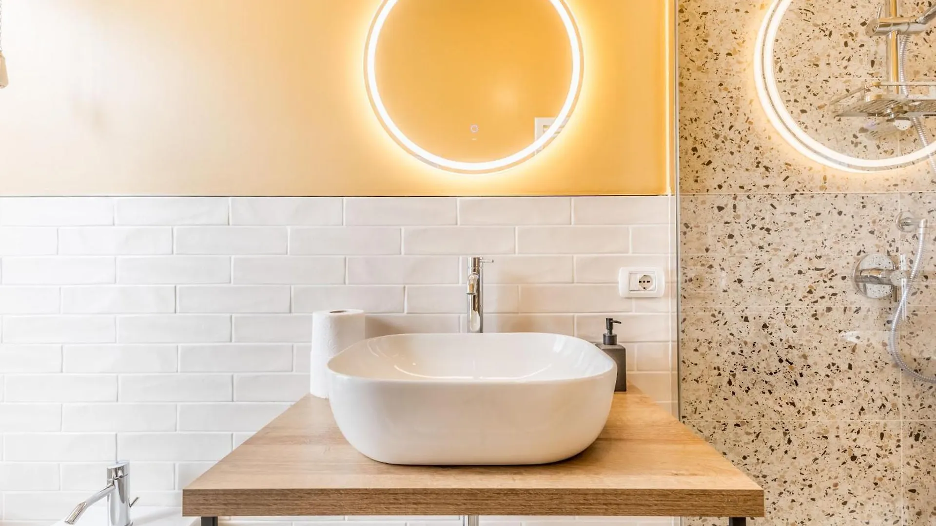 Casa Nina Ostiense - Roma Tre - By Ghor Apartment Italy